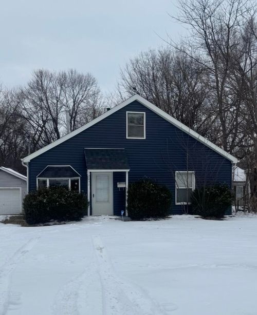 2051 N East Ave, Springfield, MO, 65803-3264 | Card Image