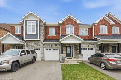 48 Harmony Way, Thorold, ON, L2V0H1 | Card Image