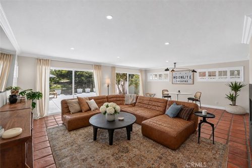 354 62nd St, Newport Beach, CA, 92663-1902 | Card Image