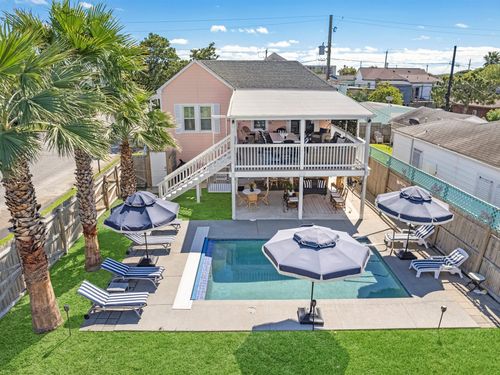 2411 42nd St, Galveston, TX, 77550-8605 | Card Image