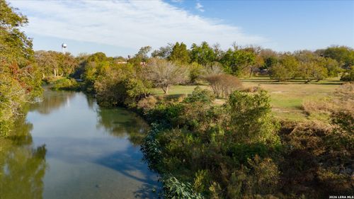 100 Arlene Ln, Martindale, TX, 78655 | Card Image