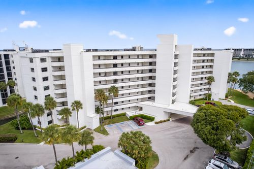 607-19800 Sandpointe Bay Dr, Tequesta, FL, 33469-2362 | Card Image
