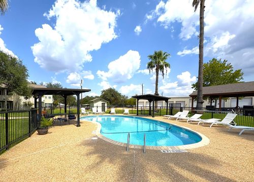 unit-523-604 Highcrest Dr, Granite Shoals, TX, 78654-2778 | Card Image