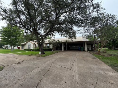 7611 King St, Manvel, TX, 77578-4803 | Card Image