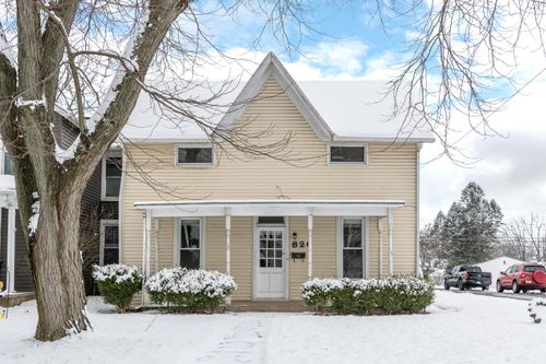 826 N Main St, Urbana, OH, 43078-1104 | Card Image