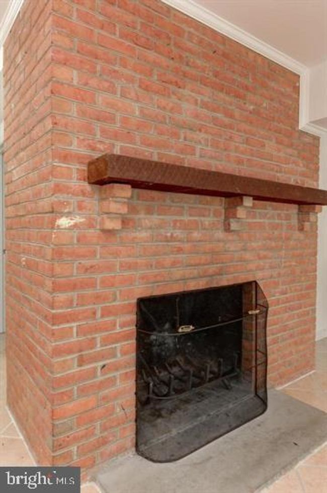 6667 Mclean Dr, Townhouse with 3 bedrooms, 4 bathrooms and null parking in Mclean VA | Image 26