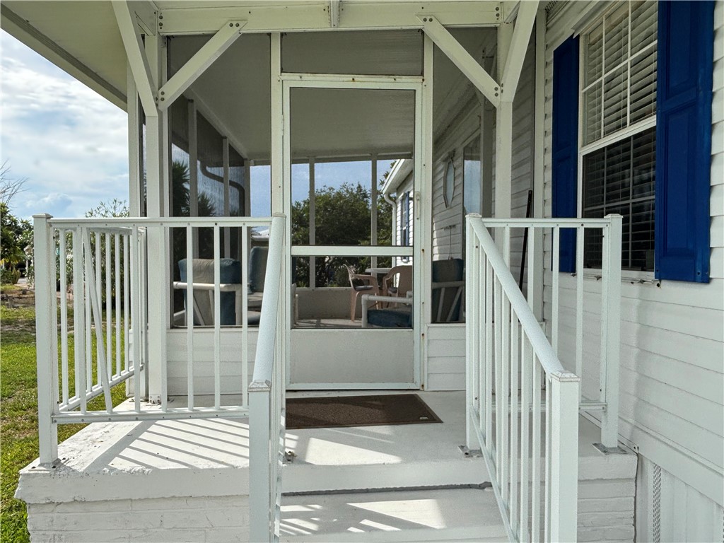 Residential in Sebastian 5