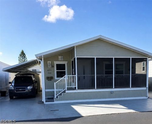 11751 Oakdale Dr, FORT MYERS, FL, 33908-8264 | Card Image