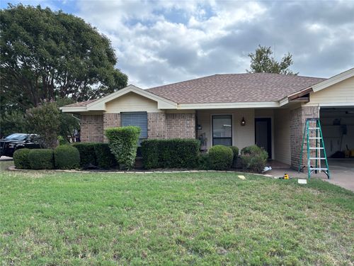 9 High Life Cir, Abilene, TX, 79606-3440 | Card Image
