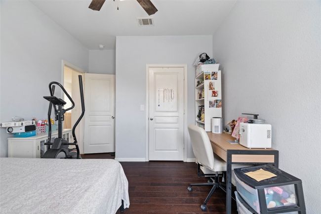 336 Waterloo Dr, House other with 3 bedrooms, 2 bathrooms and 4 parking in Kyle TX | Image 19