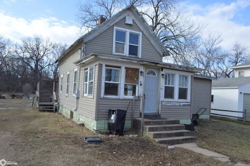 203 N Cedar Avenue, Graettinger, IA, 51342 | Card Image