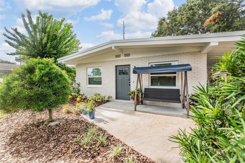 10113 Ventura Ave, Tampa, FL, 33619-5050 | Card Image