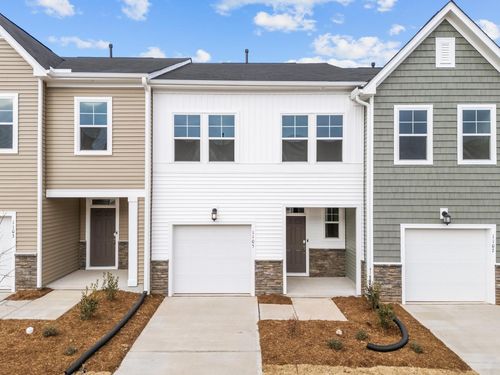 1105 Aberleigh Ln, Morrisville, NC, 27560-5329 | Card Image