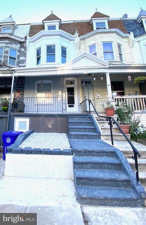519 Locust St, READING, PA, 19604-2730 | Card Image