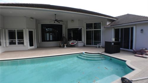 2503 Provence Cir, Weston, FL, 33327 | Card Image
