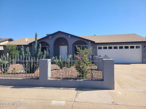 3702 E Thunderbird Rd, Phoenix, AZ, 85032-5707 | Card Image
