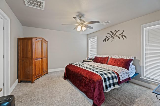 7502 89 Th St, House other with 3 bedrooms, 2 bathrooms and null parking in Lubbock TX | Image 7
