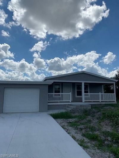 3717 11th St W, House other with 3 bedrooms, 2 bathrooms and null parking in Lehigh Acres FL | Image 1