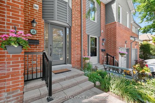 48 Beaumont Pl, Vaughan, ON, L4J4W8 | Card Image