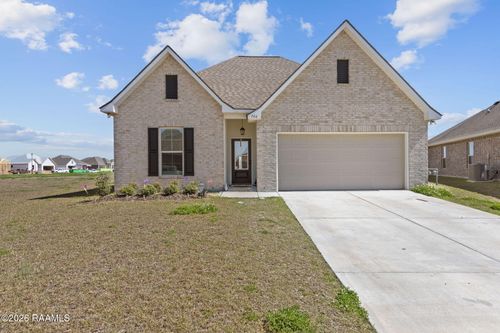 106 Bejeweled Ave, Youngsville, LA, 70592-7011 | Card Image