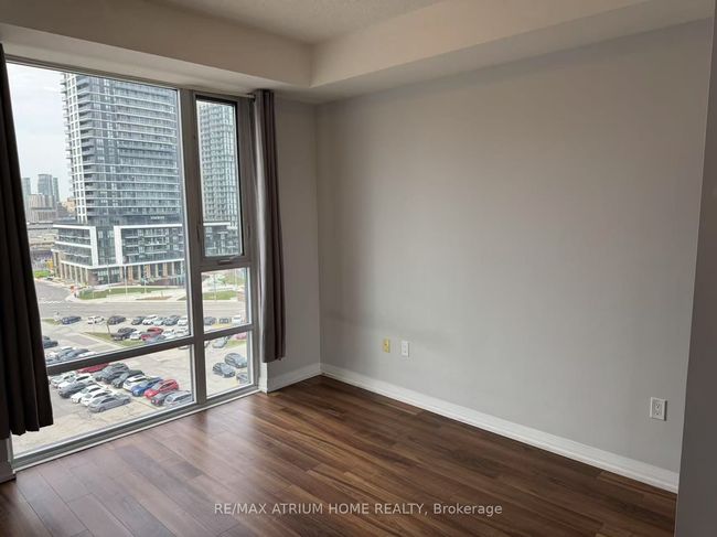 810 - 55 Ann O'reilly Rd, Condo with 2 bedrooms, 2 bathrooms and 1 parking in North York ON | Image 8