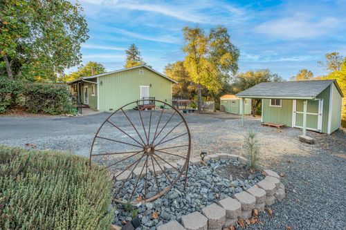1875 Pear Blossom Lane, Placerville, CA, 95667 | Card Image