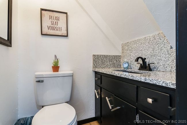 4908 Hickory Hill Dr, House other with 2 bedrooms, 2 bathrooms and null parking in Sulphur OK | Image 14