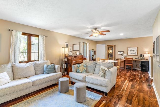 562 Nelson Dr, House other with 3 bedrooms, 2 bathrooms and null parking in Brownsburg IN | Image 9