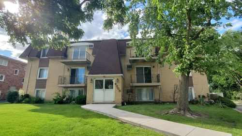 5-6305 Joliet Rd, Countryside, IL, 60525-3909 | Card Image