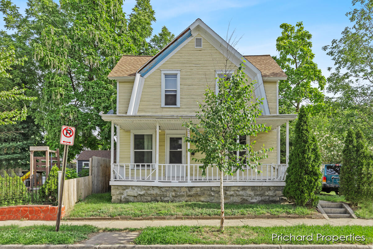 Elm St, Grand Rapids, MI 49507