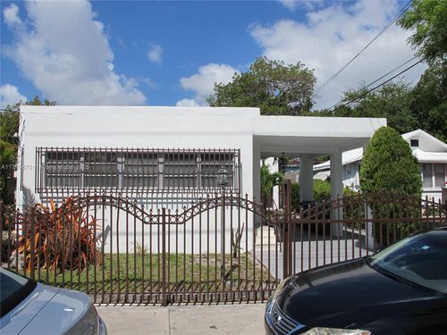 apt-3-926 Sw 10th Ave, Miami, FL, 33130-3647 | Card Image