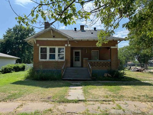 204 S Barbeck St, Holyrood, KS, 67450-9625 | Card Image