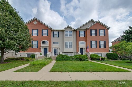 122-4-1618 Thornbury Rd, Bartlett, IL, 60103-2330 | Card Image