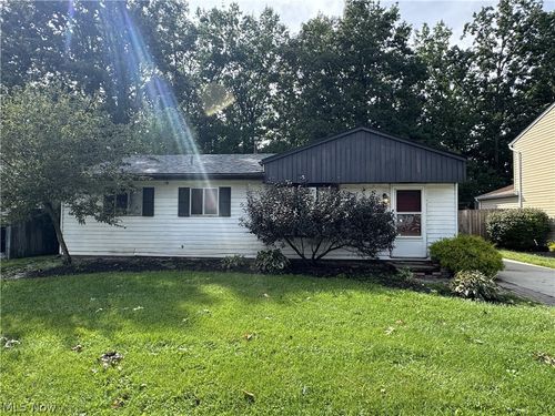 371 Trailwood Drive, Painesville, OH, 44077 | Card Image