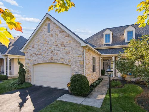 8287 Dolman Drive, Powell, OH, 43065 | Card Image