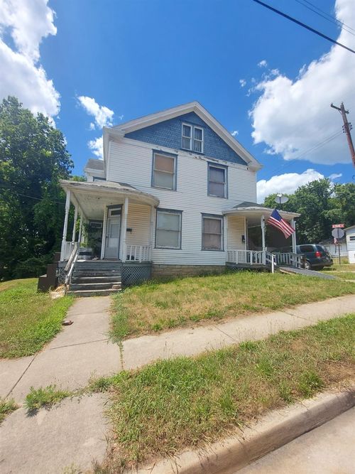 509 Manchester St, Aurora, IN, 47001-1552 | Card Image
