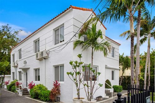 3-623 Ne 61st St, Miami, FL, 33137 | Card Image