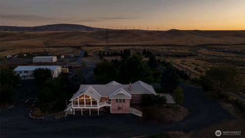 37129 S Olympia St, Kennewick, WA, 99337-4601 | Card Image