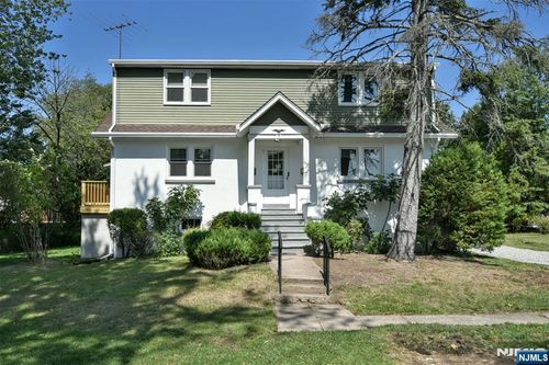 7 Clinton Pl, Waldwick, NJ, 07463 | Card Image