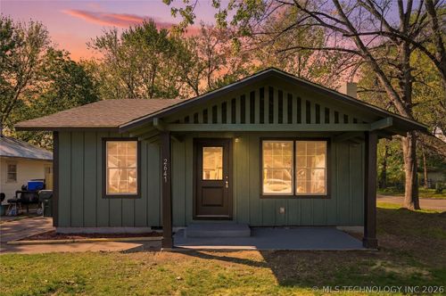 2647 Columbus St, Muskogee, OK, 74401-5130 | Card Image