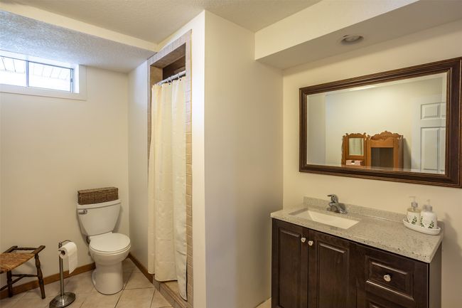 7508 Hickory Ln, Home with 5 bedrooms, 4 bathrooms and null parking in Urbandale IA | Image 29