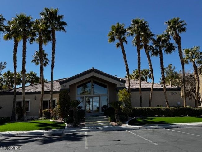 1010 - 8985 S Durango Dr, Condo with 3 bedrooms, 2 bathrooms and null parking in Las Vegas NV | Image 7