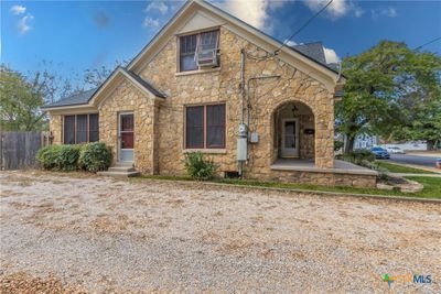 1208 Bridge Street, House other with 3 bedrooms, 2 bathrooms and null parking in Gatesville TX | Image 3