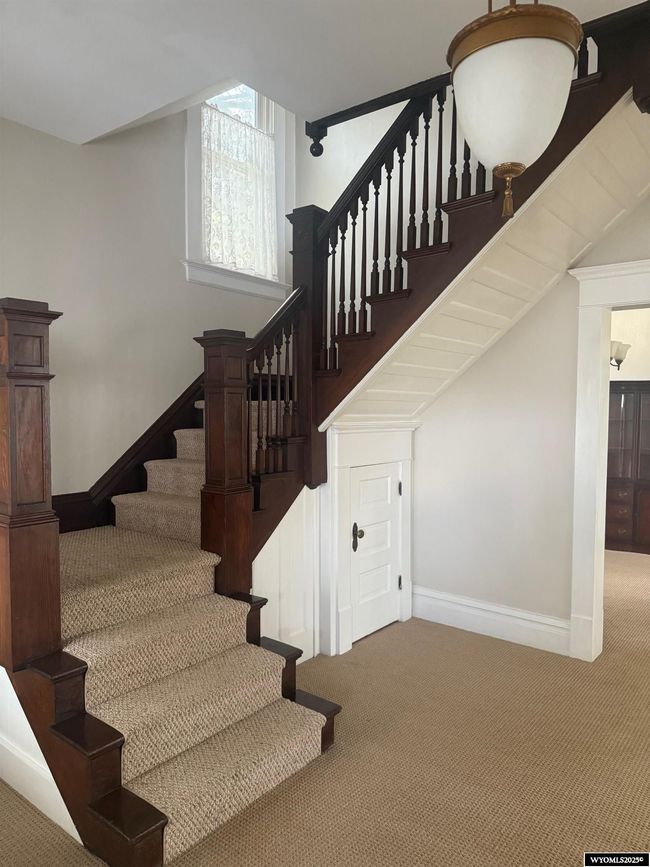 1317 W Walnut St, House other with 5 bedrooms, 1 bathrooms and null parking in Rawlins WY | Image 6