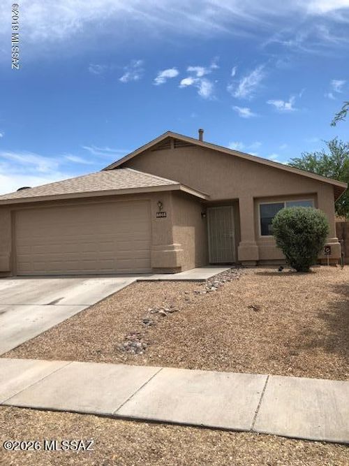 8066 E Sundew Drive, Tucson, AZ, 85710 | Card Image