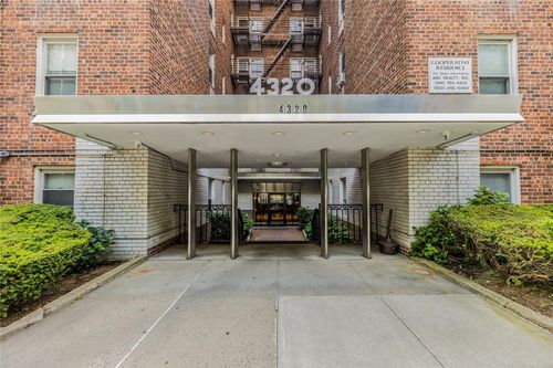 apt-1e-4320 Van Cortlandt Park E, Bronx, NY, 10470-1938 | Card Image
