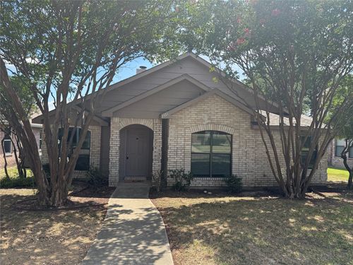 2321 Cuesta Ln, Mckinney, TX, 75072-3811 | Card Image