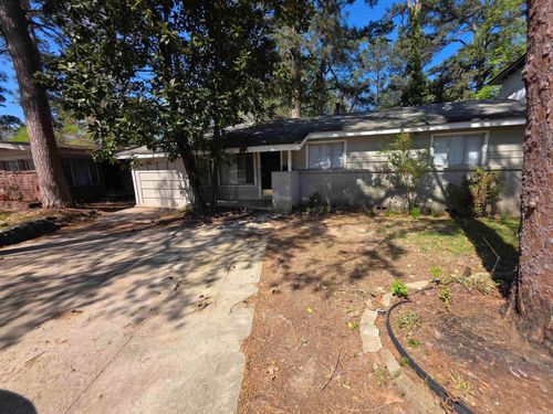 107 Broadmoor Dr, Little Rock, AR, 72204-3544 | Card Image