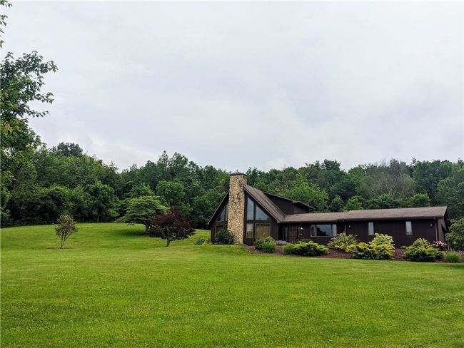 350 American Legion Rd, House other with 3 bedrooms, 3 bathrooms and 6 parking in Unity Twp PA | Image 36
