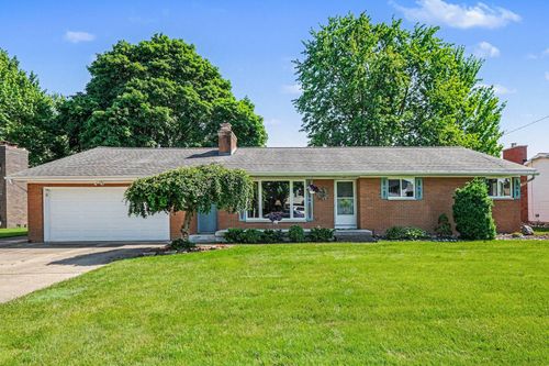 4498 Lucas Dr Sw, Grandville, MI, 49418-2221 | Card Image